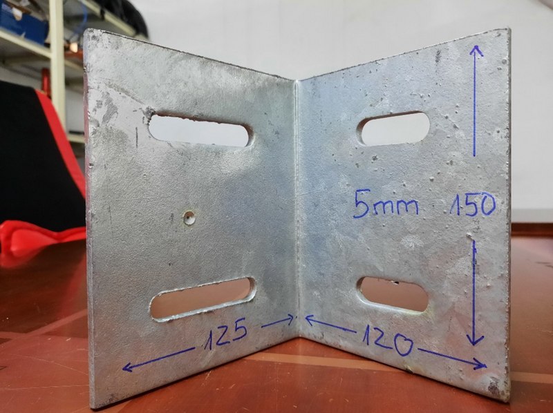 Bản mã thép được làm những vật liệu gì?