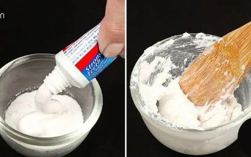 Trộn baking soda và kem đánh răng để tẩy rỉ sét