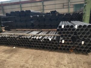 Ống Thép Đen Phi 140: Ứng dụng, Địa Chỉ Mua Hàng Uy Tín