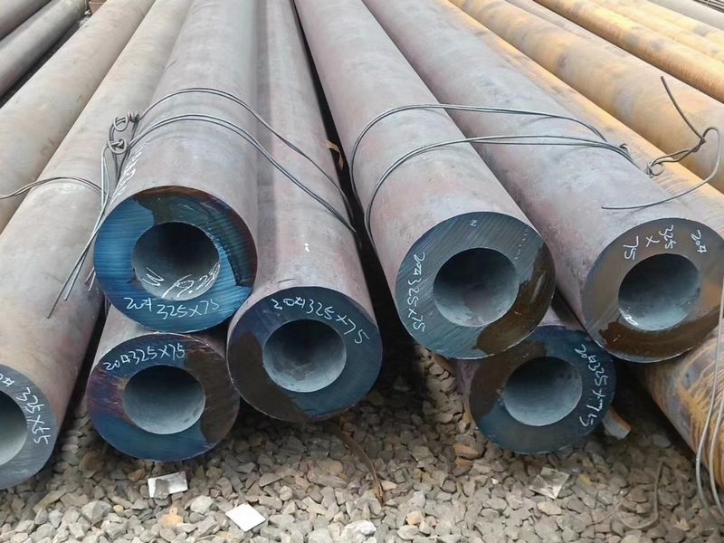 Ống thép đúc là gì?