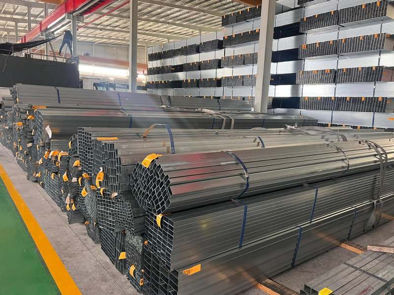 Thép Nam Kim có những sản phẩm nào trên thị trường?