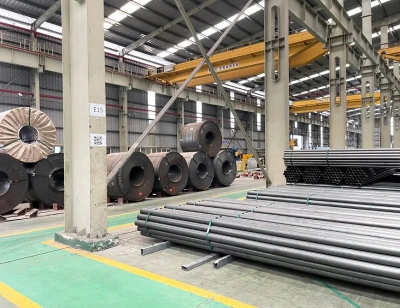 TP. HCM sở hữu một hệ thống cửa hàng sắt thép rộng khắp