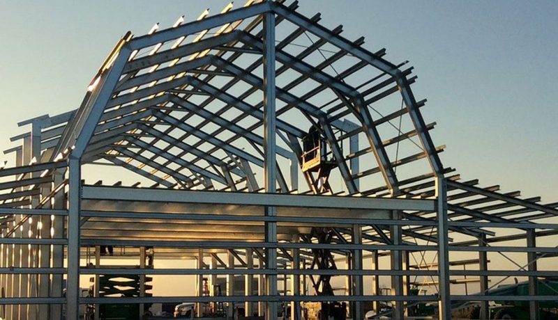 Khung nhà thép tiền chế là gì?