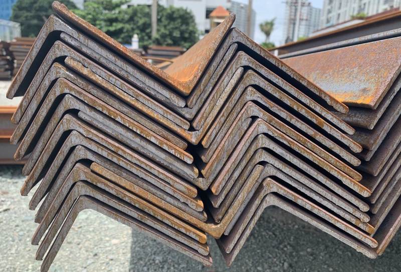 Thép V mạ kẽm nhúng nóng