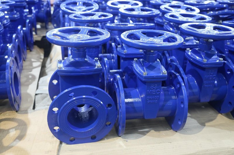 So sánh van cổng ty chìm và van cổng ty nổi